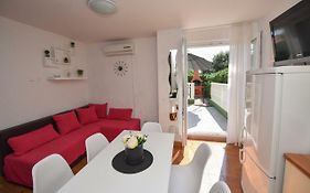 Apartment Tinateo, Gajac