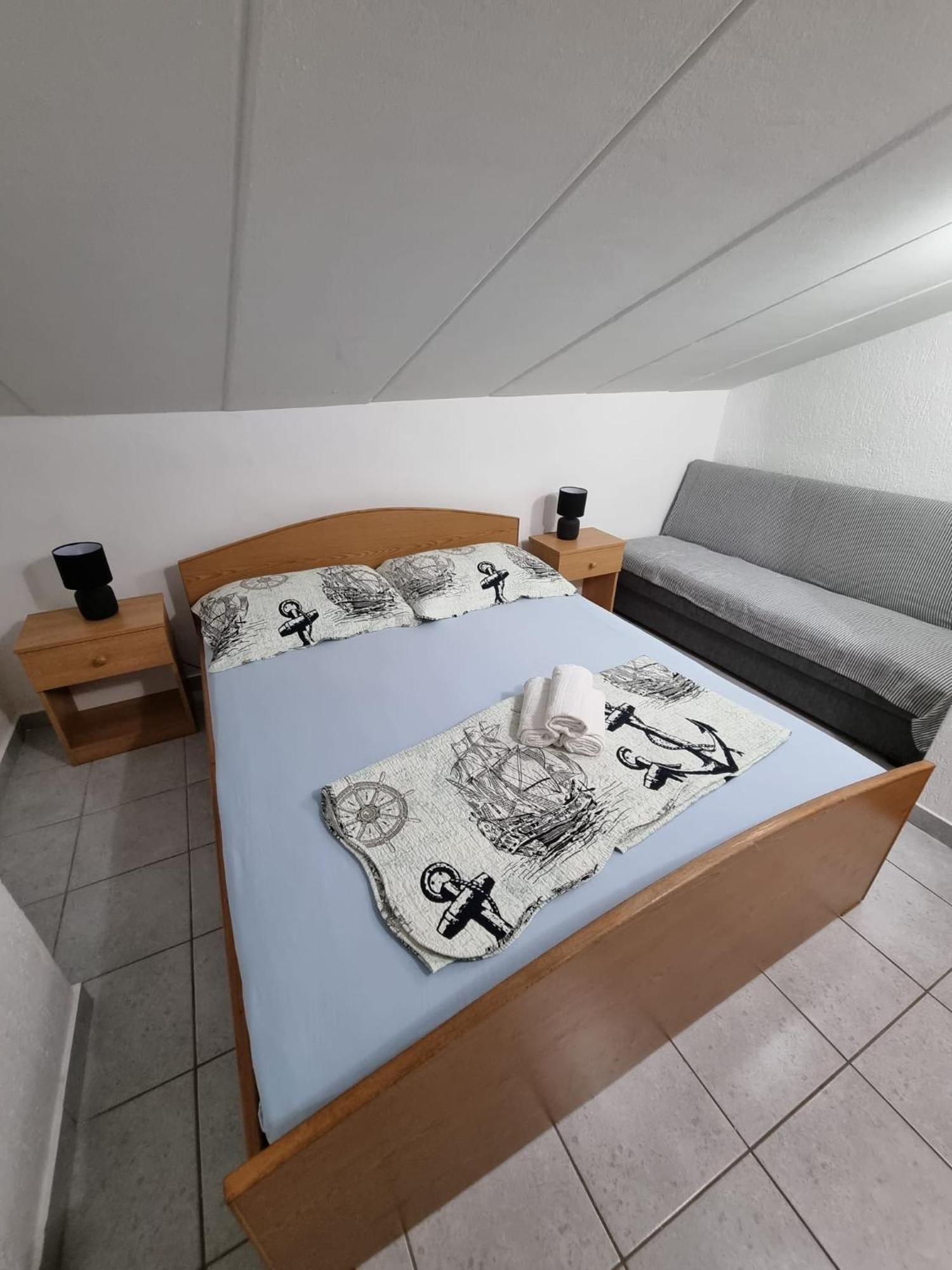 Apartment Tinateo, Gajac Novaglia Esterno foto
