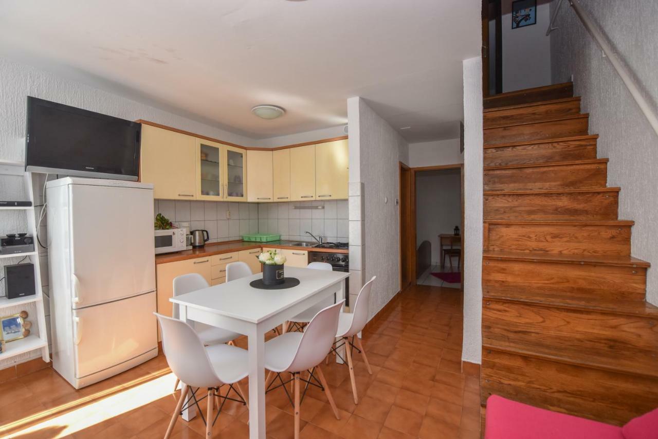 Apartment Tinateo, Gajac Novaglia Esterno foto