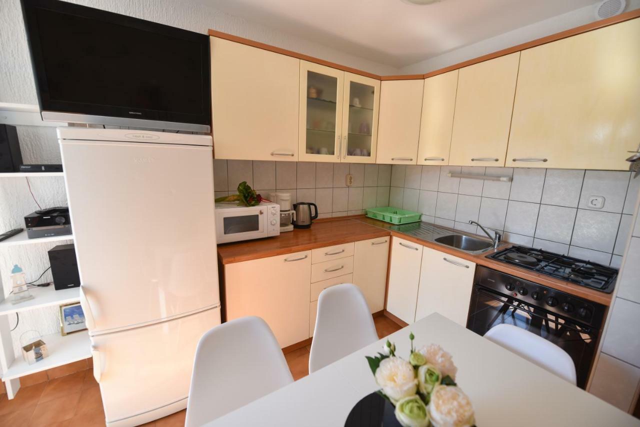 Apartment Tinateo, Gajac Novaglia Esterno foto